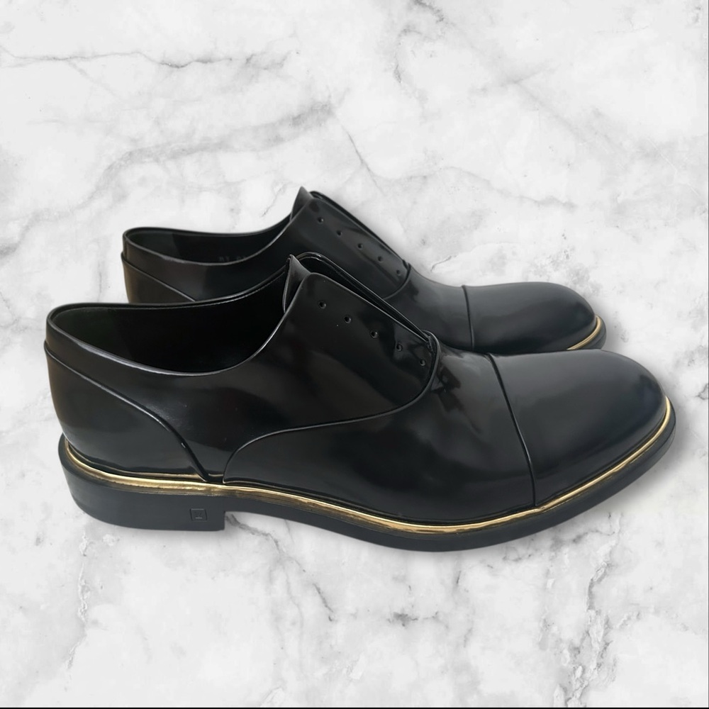 Louis Vuitton Premium Gold Line Dress Shoes